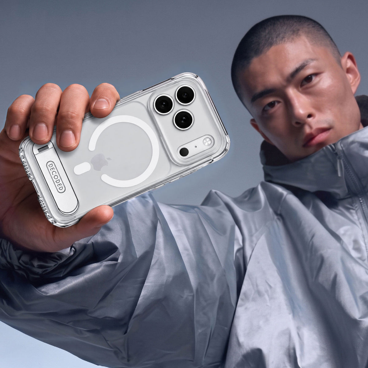 Hybrid Stand Case | Clear | iPhone 18 Pro Max | D27IPO18PMBCS8STCR