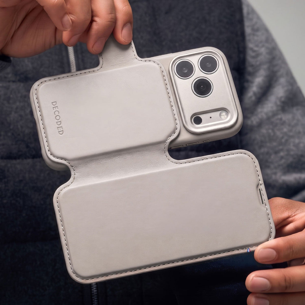 Leather Detachable Wallet Case | Taupe | iPhone 18 Pro | D27IPO18PDW5TE