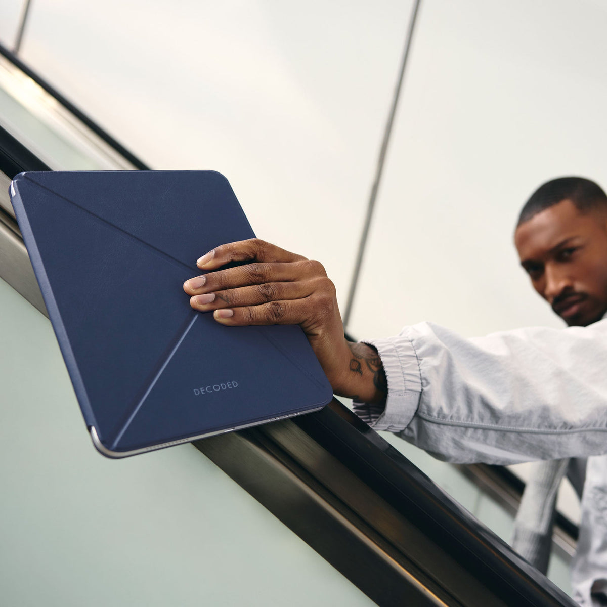 DECODED Silicone Slim Folio iPad Case, Navy, iPad 10th & 11th gen