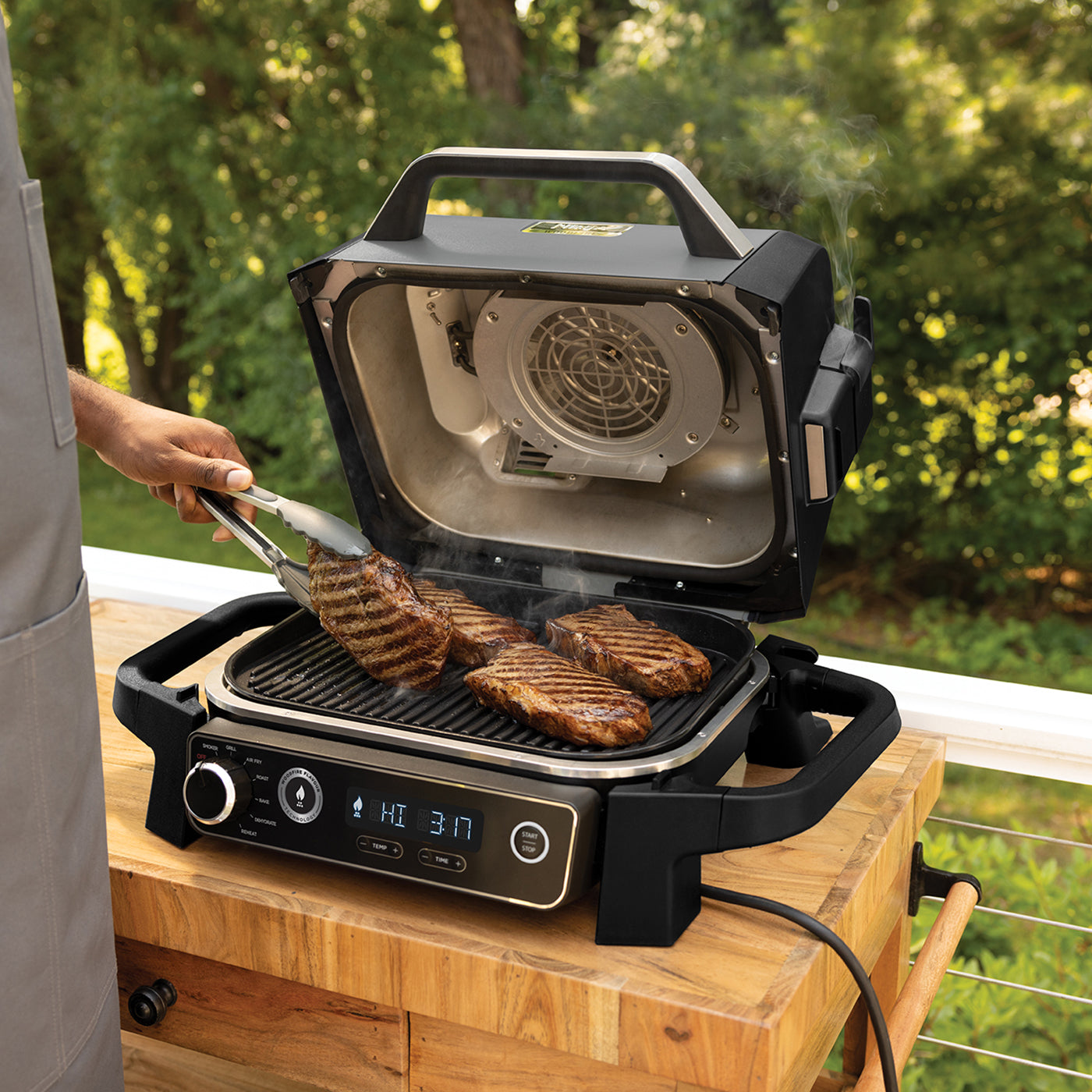 Ninja Woodfire Elektrische Barbecue & Airfryer - OG701EU