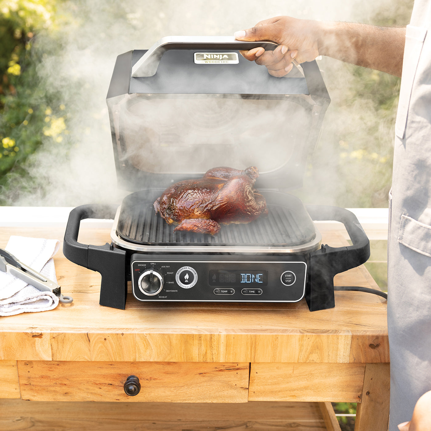 Ninja Woodfire Elektrische Barbecue & Airfryer - OG701EU