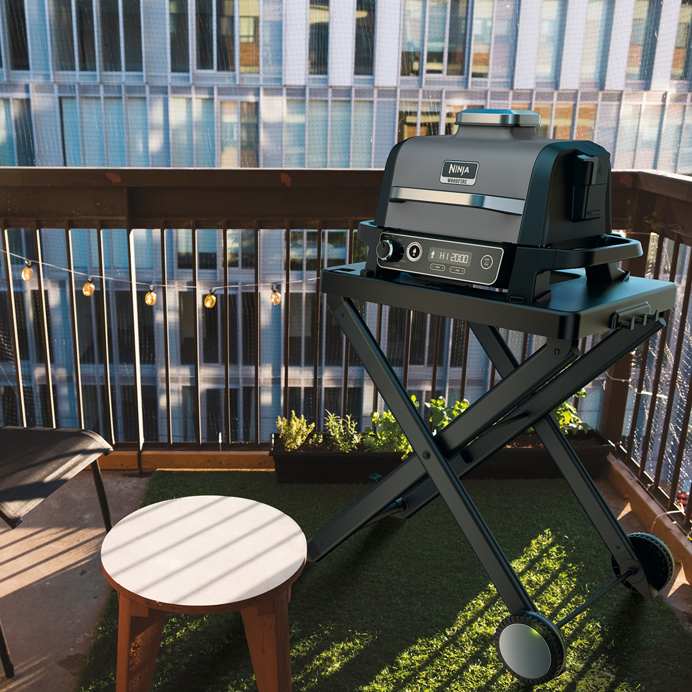 Ninja Woodfire Elektrische Barbecue & Airfryer - OG701EU