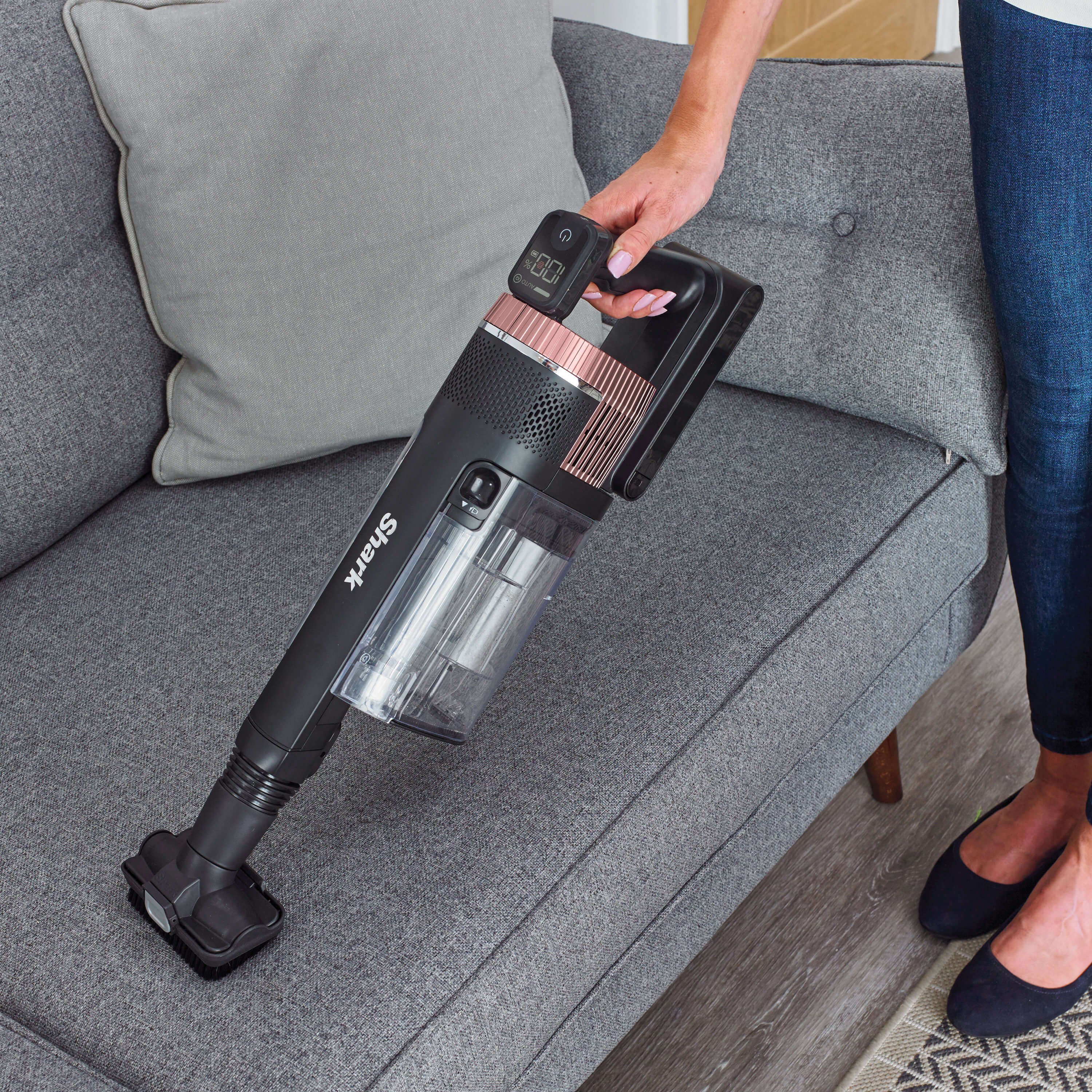 Aspirateur balai sans fil Shark - IZ400EU