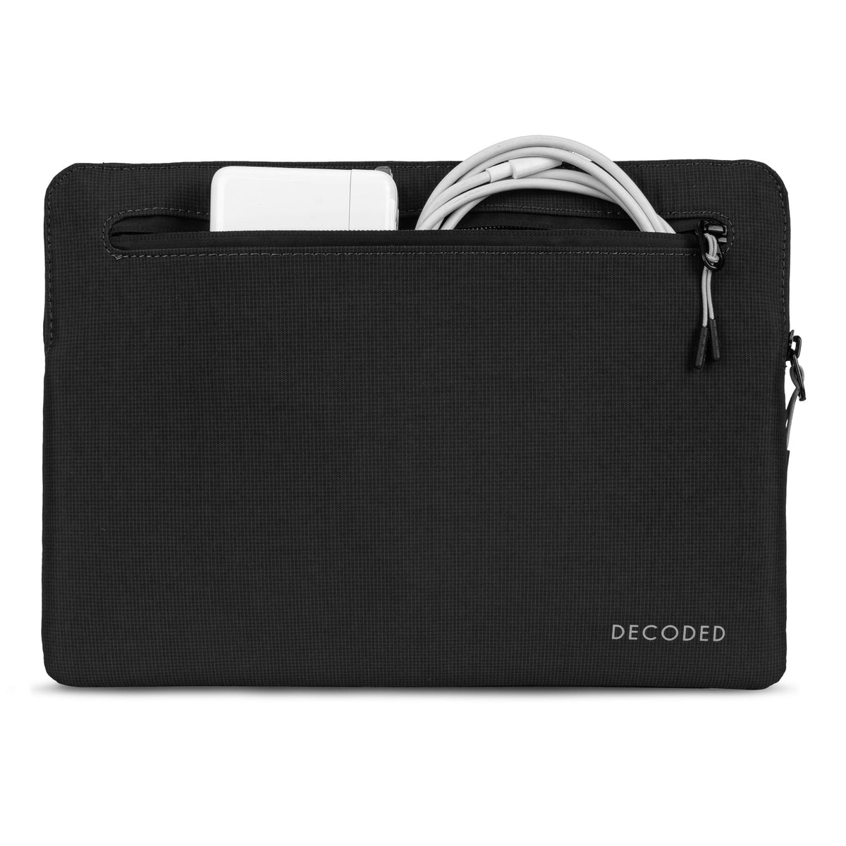 Slim Sleeve with Zipper | Black | MacBook Neo | D26MBN13S2BK