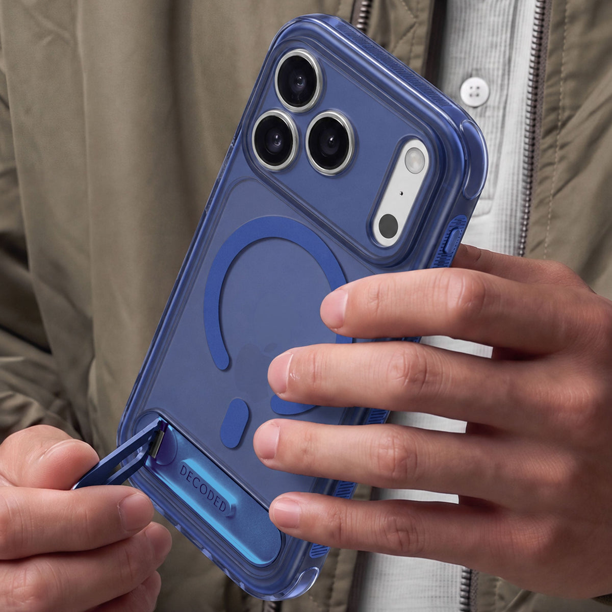 Hybrid Stand Case | Atlantic Blue | iPhone 18 Pro Max | D27IPO18PMBCS8STAE