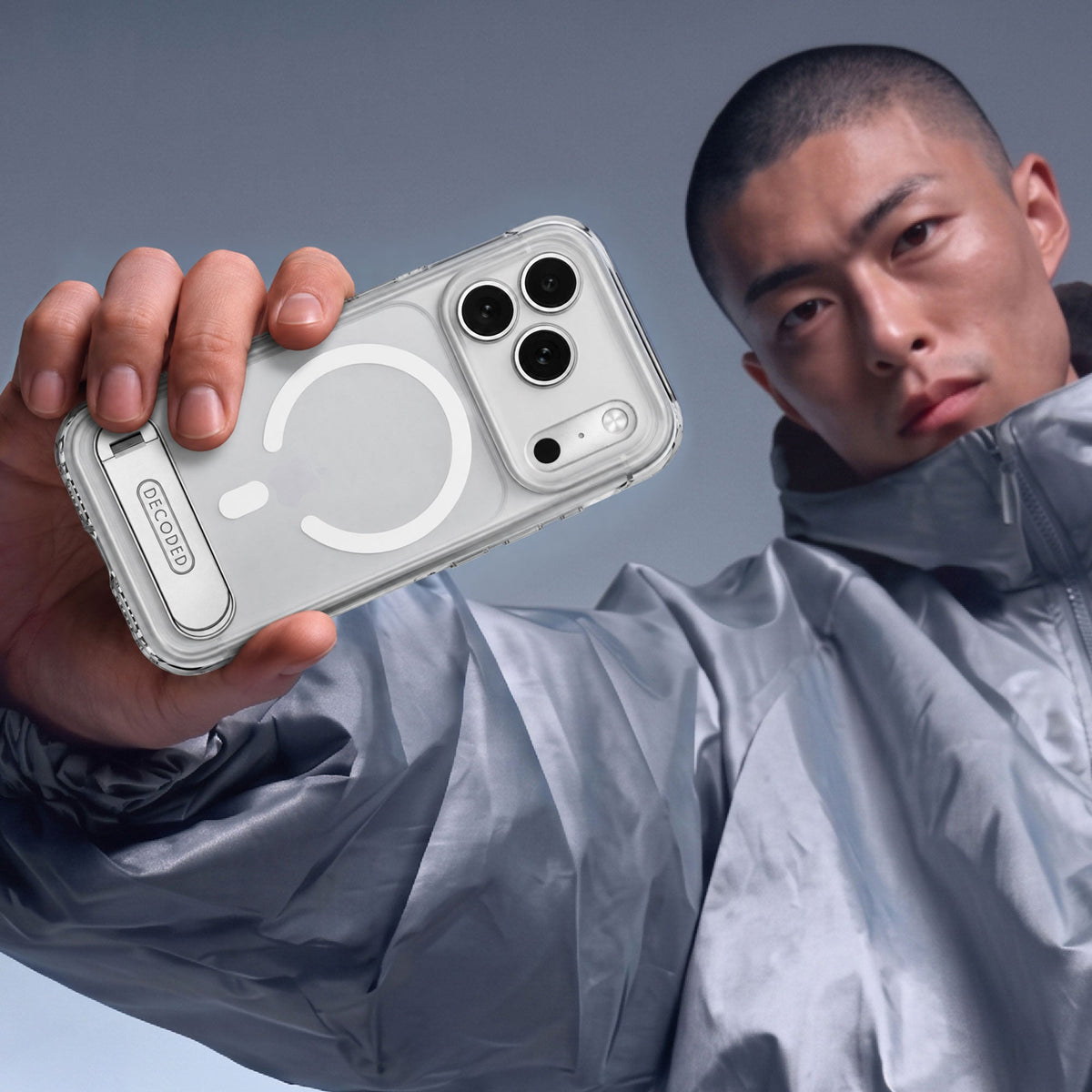 Hybrid Stand Case | Frosted White | iPhone 18 Pro Max | D27IPO18PMBCS8STFE