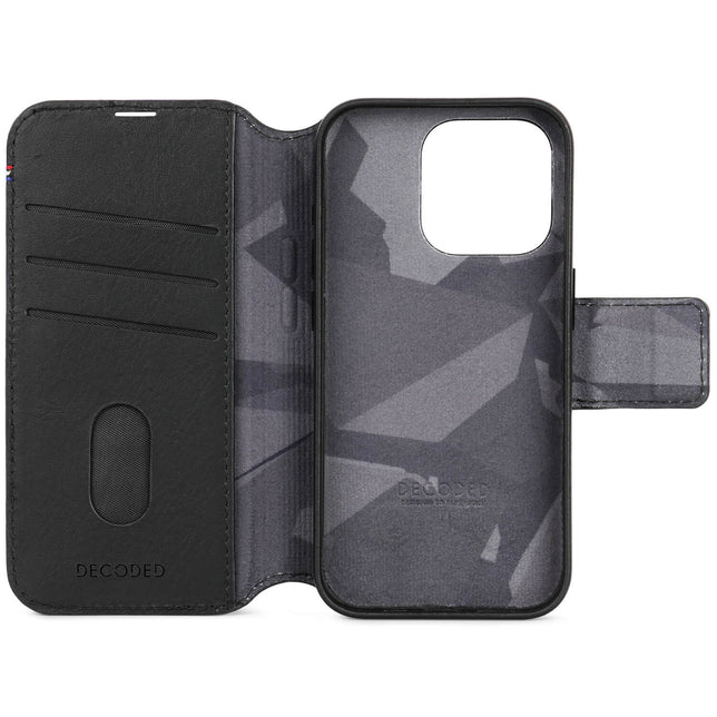 i15 Pro Leather Detachable Wallet