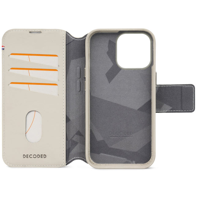 i15 Pro Leather Detachable Wallet